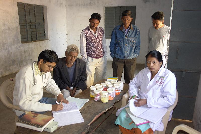 _DSC1502.JPG - Shraddha Hospital Physician and Nurse on a visit to one of the gams